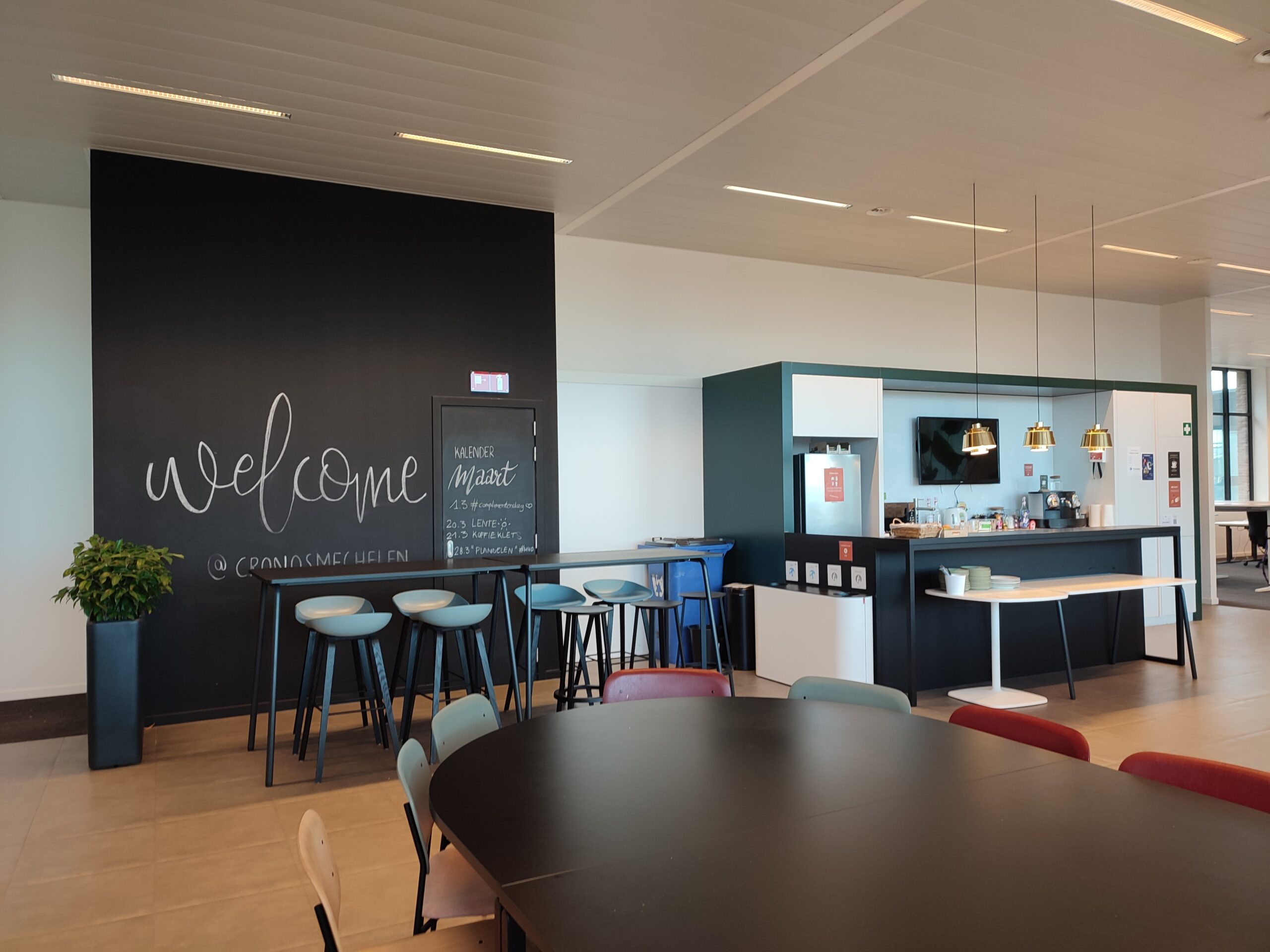 Cronos Mechelen - eetruimte - 2